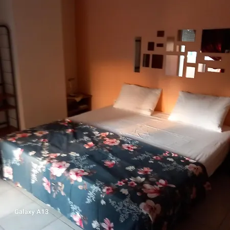 Center Near The Sea And Metro! Unique Crystal With Amazing View Apartament